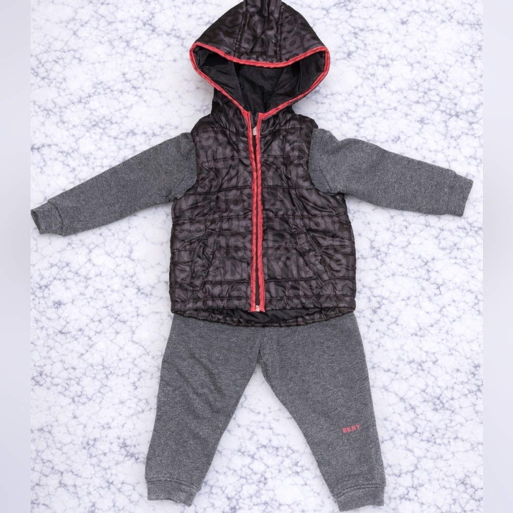DKNY Toddler Set Vest + Sweatpants Size 2T